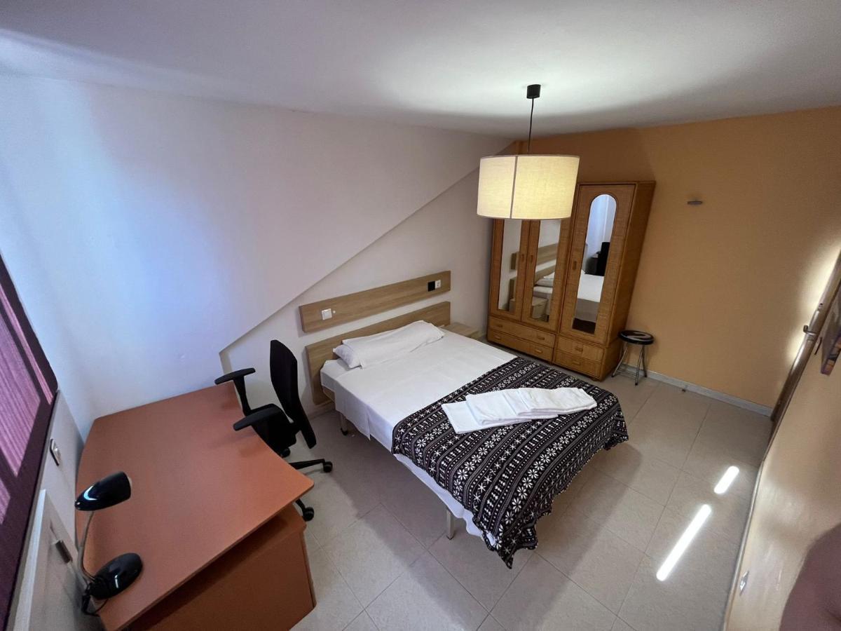 Hotel Residencia Vista Alegre à Saint-Jacques-de-Compostelle Extérieur photo